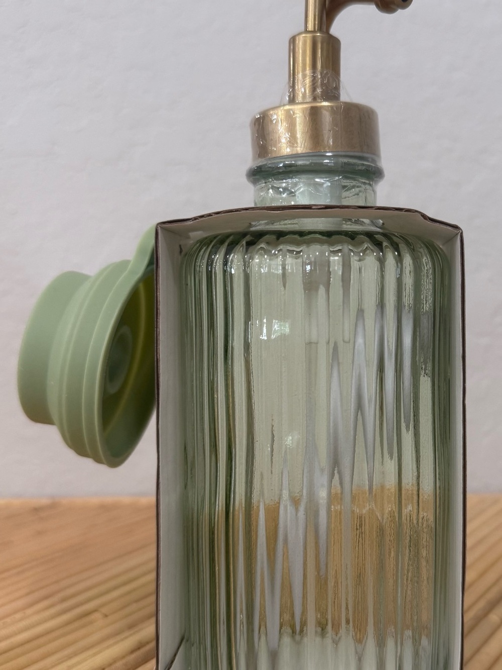CWC Cook with Color Light Green Ribbed Glass Syrup Dispenser Collapsible Funnel - Picture 2 of 7